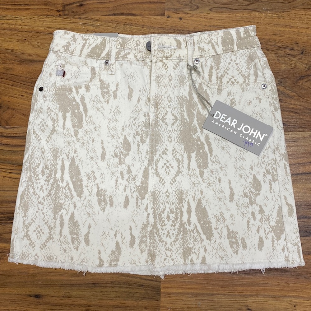 NWT Dear John Skirt - 25